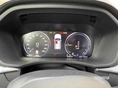 Volvo XC60 2.0 T8 Twin Engine R-Design eAWD Geartronic (2018) - Photo 6