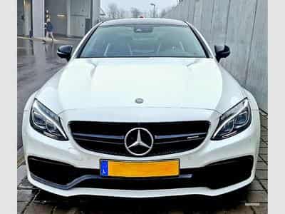 Mercedes C 63 AMG 63 S AMG Speedshift (2016) - Photo 2