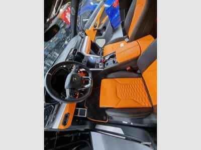Lamborghini Urus 4.0 V8 Auto. (2020) - Photo 9