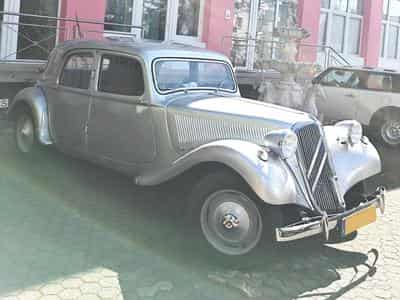 Citroën Traction 11 B (1956) - Photo 1