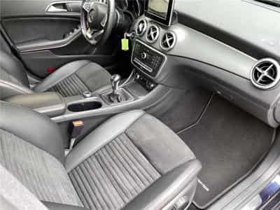 Mercedes CLA 180 122 CV SHOOTING BRAKE AMG GPS CLA (2016) - Photo 11