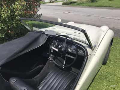 Triumph TR3 2.0 RHD (1962) - Photo 3