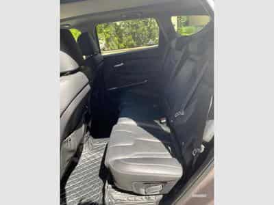 Hyundai Santa Fe 2.2 CRDi 200 4WD Auto. (2019) - Photo 4
