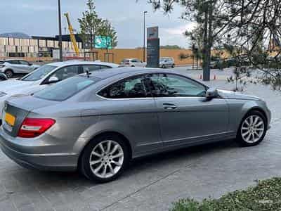 Mercedes C 180 Coupé 180 7G-Tronic (2013) - Photo 2