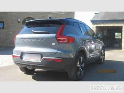 Volvo XC40 2.0 T4 Plug-In Hybrid R-Design Geartronic (2022) - Photo 3