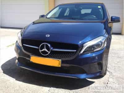 Mercedes A 180 180 (2018) - Photo 2
