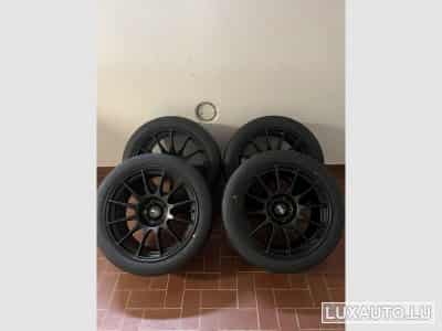 Jantes et pneus – 18" - Photo 1