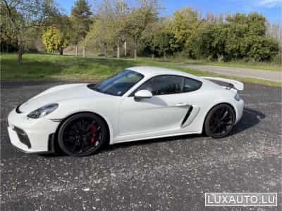 Porsche Cayman GT4 Clubsport (2020) - Photo 9