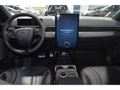 Ford Mustang Mach-E AWD 99kWh Extended Range 351CV/258kW - A1 (2021) - Photo 4