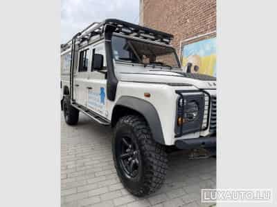 Land-Rover Defender (2010) - Photo 6