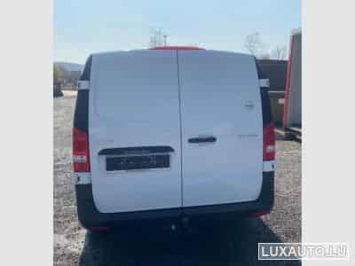 Mercedes Vito (2015) - Photo 2