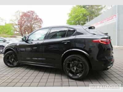 Alfa-Romeo Stelvio Quadrifoglio (2018) - Photo 4
