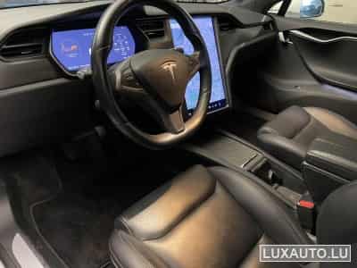 Tesla Model S Long Range (2020) - Photo 3