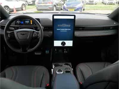 Ford Mustang Mach-E Premium AWD 76kWh Standard Range 269CV/198kW - A1 (2023) - Photo 2