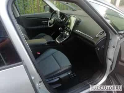 Renault Grand Scenic Intens (2021) - Photo 4