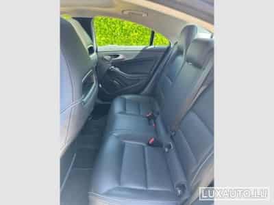 Mercedes CLA 220 AMG-Line (2016) - Photo 6