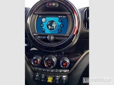 Mini Countryman Cooper SE All 4 (2018) - Photo 4