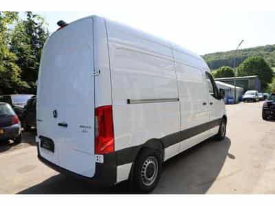 Mercedes Sprinter 315 Kasten L2 FWD (2023) - Photo 15