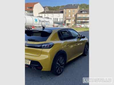 Peugeot 208 GT (2022) - Photo 7