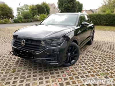 VW Touareg R line (2022) - Photo 1