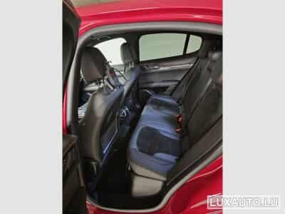 Alfa-Romeo Stelvio Estrema (2022) - Photo 7