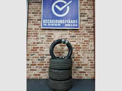 Pneus 215/40 R17 87Y (2026) - Photo 1