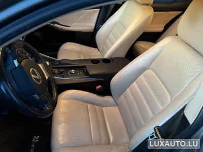 Lexus IS IS300 h Privilege LI (2015) - Photo 3