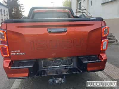 Isuzu D-Max V-CROSS (2021) - Photo 4