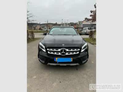 Mercedes GLA 180 Sporty Utilitiy AMG LINE (2019) - Photo 2