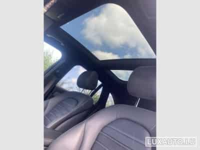 Mercedes GLC 250 (2018) - Photo 11