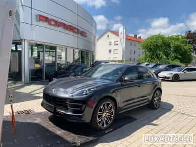 Porsche Macan Turbo (2017) - Photo 1