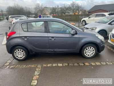 Hyundai i20 (2011) - Photo 2