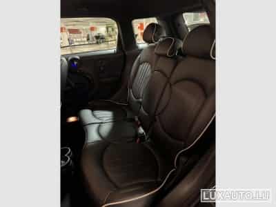 Mini Countryman COOPER SD 190 ALL4 (2016) - Photo 5