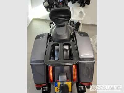 Harley-Davidson CVO Street Glide 117 cui (2020) - Photo 5
