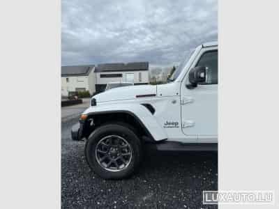 Jeep Gladiator Overland (2022) - Photo 6