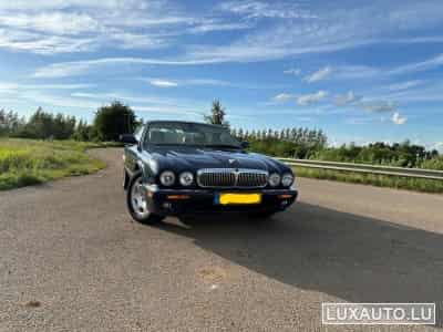 Jaguar XJ8 Sovereign Sport (2001) - Photo 1