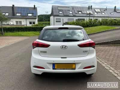 Hyundai i20 (2017) - Photo 2