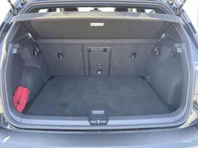VW Golf GTI 2.0 TSI DSG (2022) - Photo 11