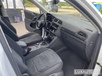 VW Tiguan VW Tiguan 2.0 TDI 239CV DSG 4motion R-Line (2019) - Photo 11