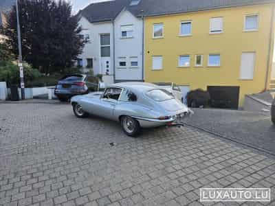 Jaguar E-Type Serie 1 4.2 2+2 (1967) - Photo 12
