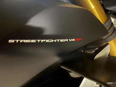 Ducati Streetfighter SP (2023) - Photo 4