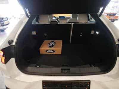 Ford Mustang Mach-E AWD 99kWh Extended Range 351cv/258kW - A1 GAR 0182031 (2023) - Photo 9
