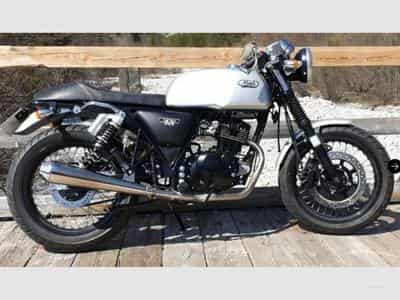 Mash Café Racer Silver Edition (2018) - Photo 1