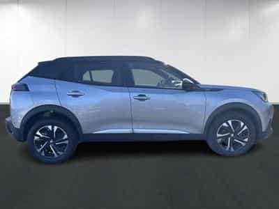 Peugeot 2008 II GT (2022) - Photo 8