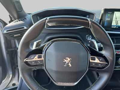 Peugeot 2008 II GT (2022) - Photo 9