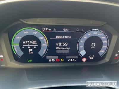 Audi Q3 S-line (2022) - Photo 9