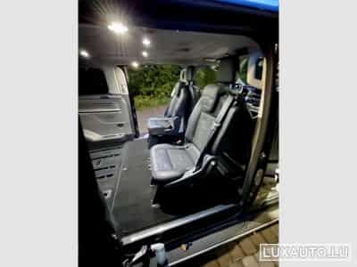Ford Tourneo Custom (2021) - Photo 8