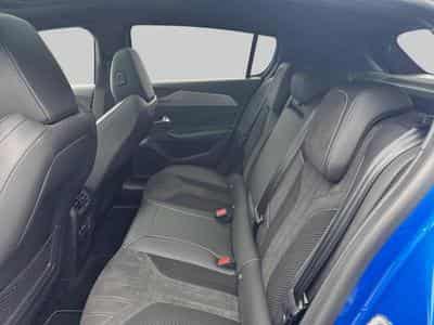 Peugeot 308 III GT (2021) - Photo 12
