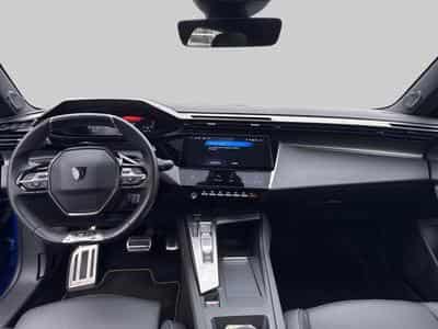 Peugeot 308 III GT (2021) - Photo 13