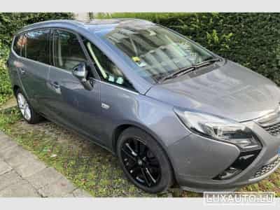 Opel Zafira Tourer (2016) - Photo 2
